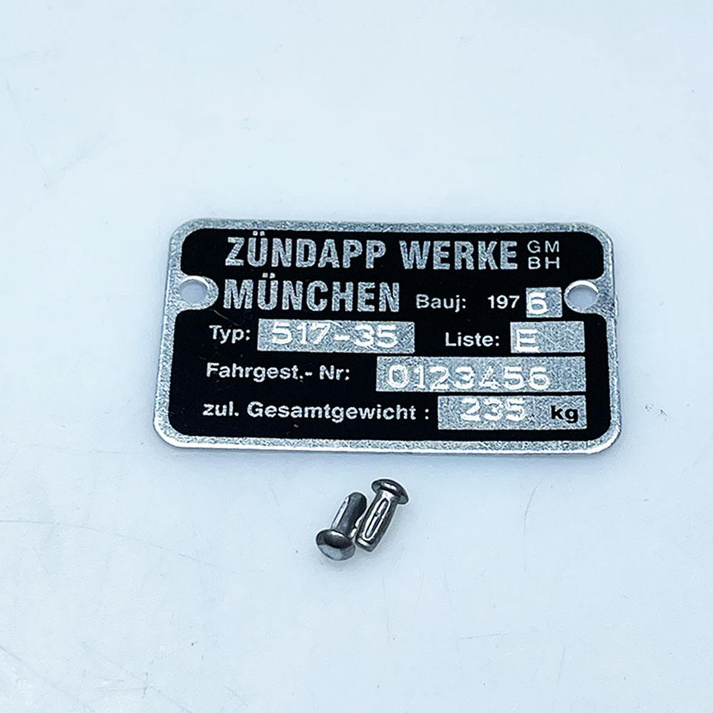Gegraveerd zundapp frameplaatje